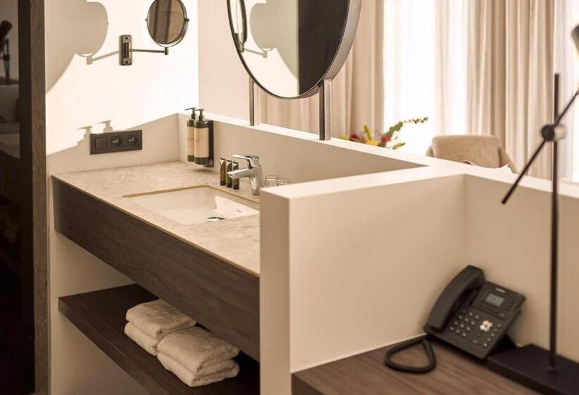 小型套房, Van Der Valk Hotel Beveren