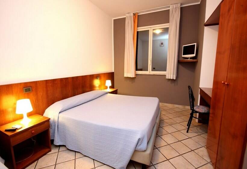 4인용 스탠다드 룸, Villa Soles