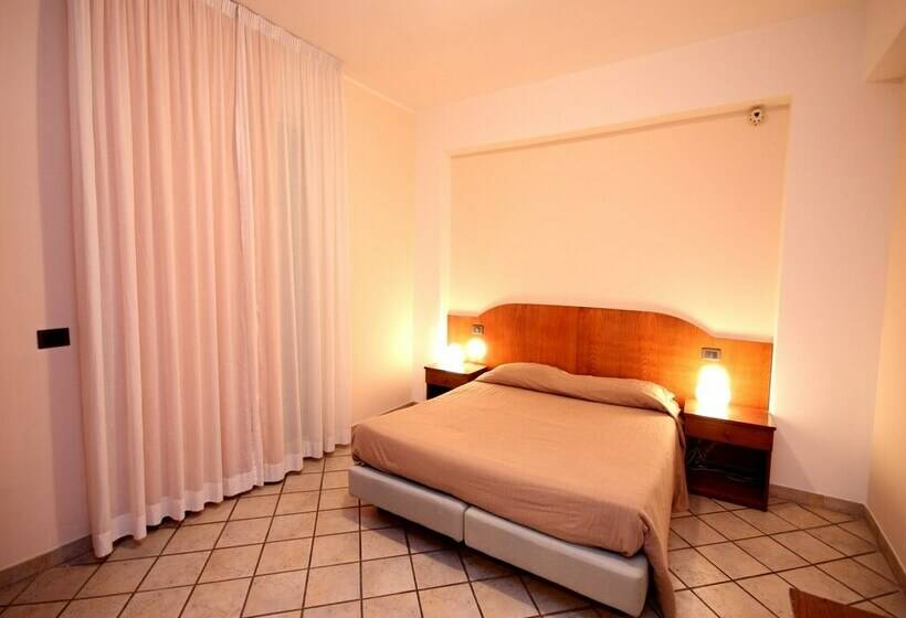 컴포트 룸, Villa Soles