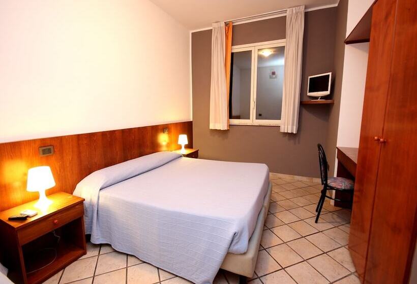 4인용 스탠다드 룸, Villa Soles