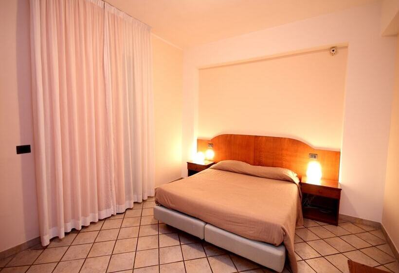 컴포트 룸, Villa Soles