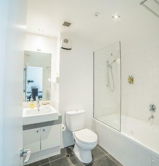 شقة غرفة واحدة, Airport Christchurch Motel