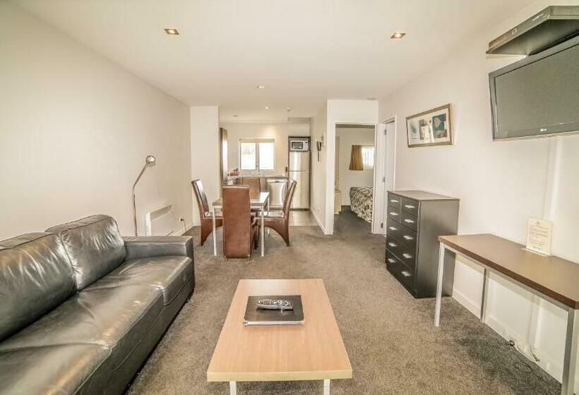 شقة غرفة واحدة, Airport Christchurch Motel