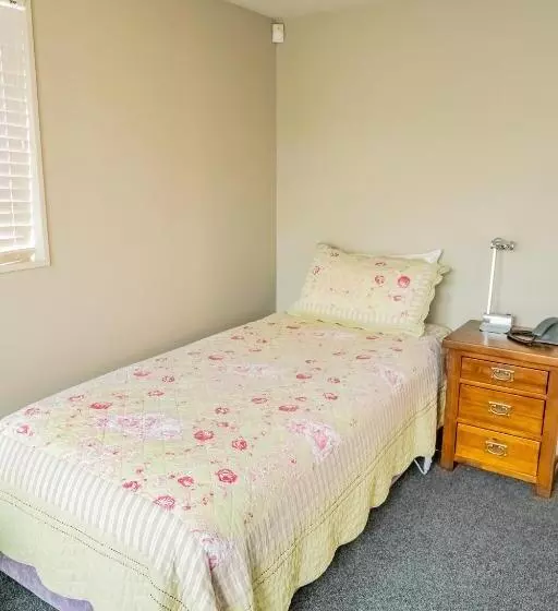 ４ベッドルームアパートメント, Airport Christchurch Motel