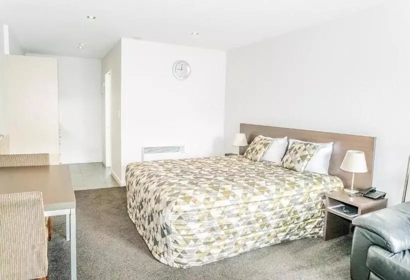 キングサイドベッドのスタンダードワンルーム, Airport Christchurch Motel