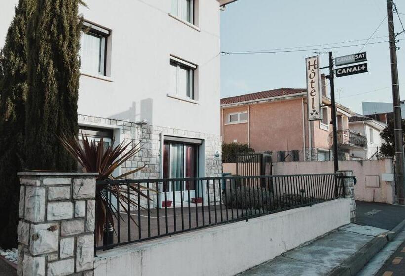 اتاق استاندارد, Akena Le Prado