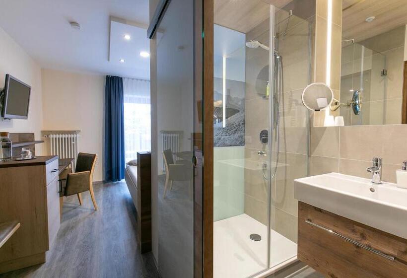 Номер Стандарт Индивидуальный, Am Wald