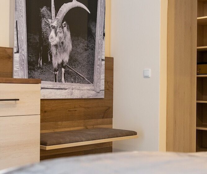 Классический Номер, Am Wald