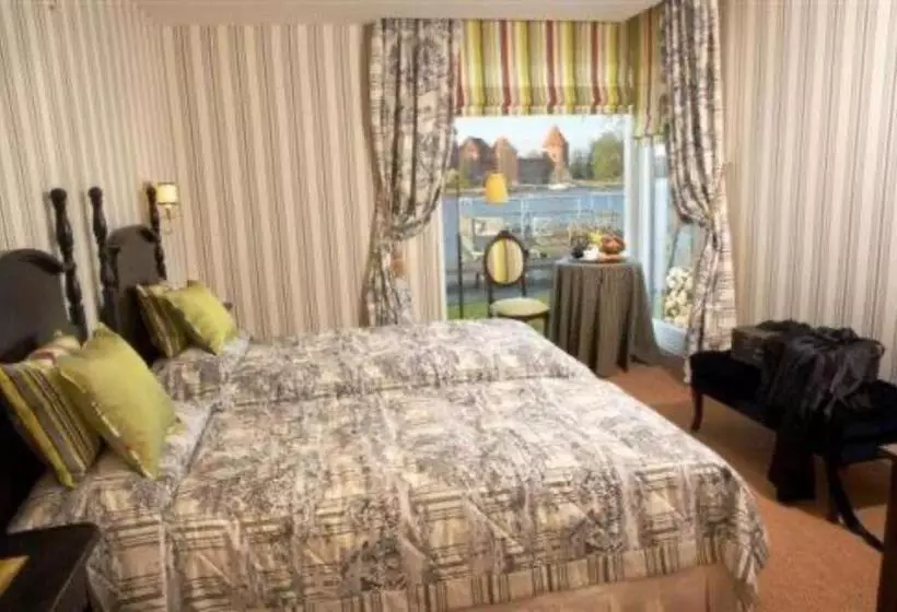 اتاق استاندارد با چشم‌انداز, Apvalaus Stalo Klubas Gastro & Spa