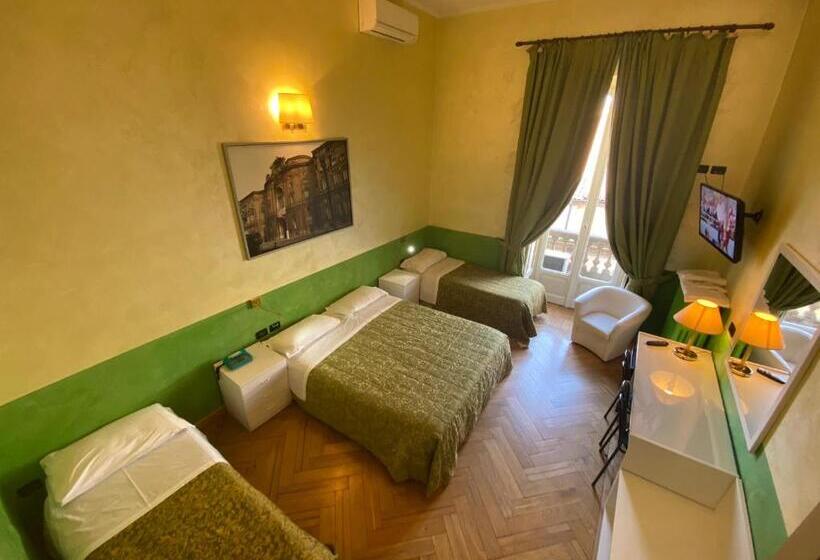 غرفة قياسية رباعية, Artua &solferino