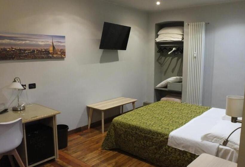 جناح جونيور مزوَّد بشرفة, Artua &solferino