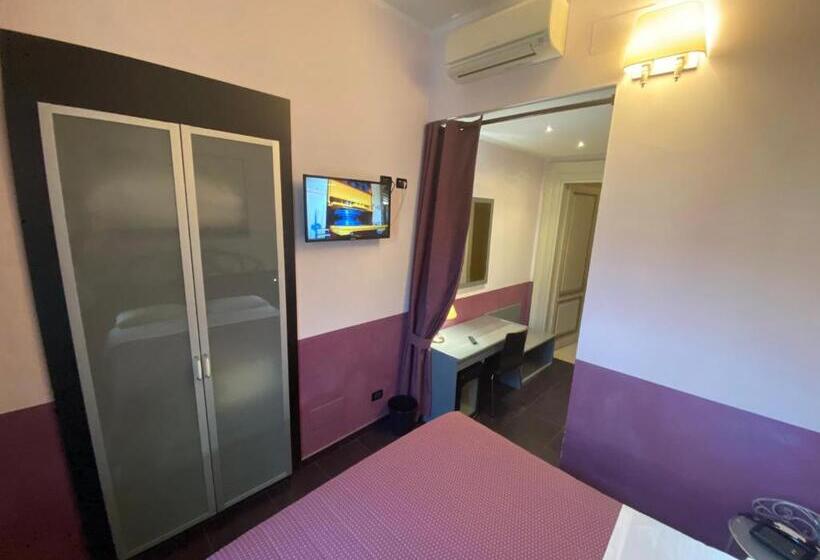 غرفة قياسية, Artua &solferino