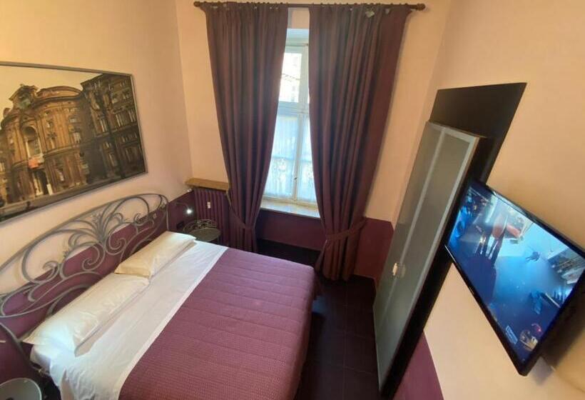 غرفة قياسية, Artua &solferino