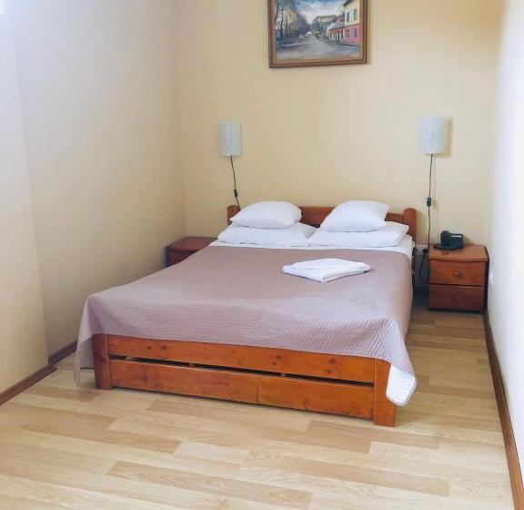 スタンダードルーム, Atlant