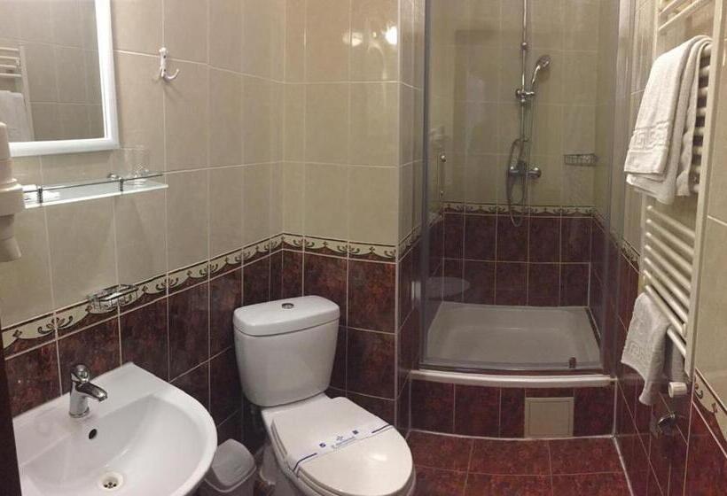 コンフォートルーム, Atlant