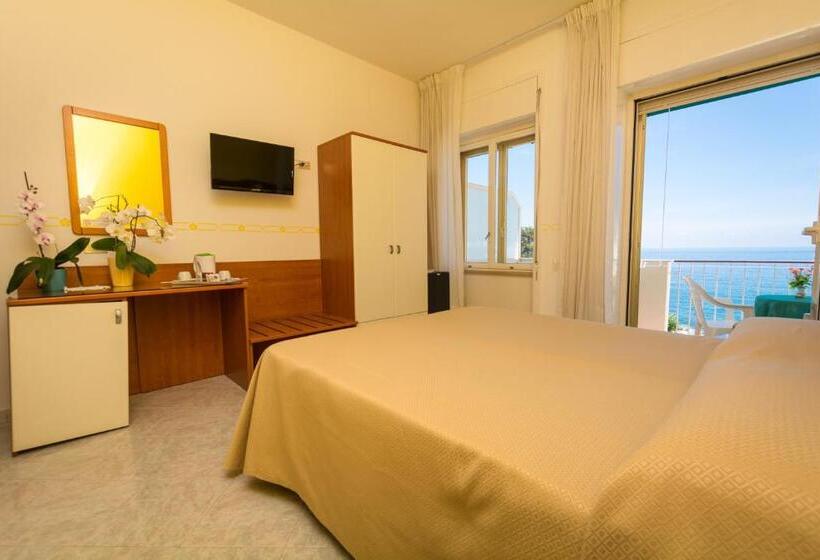 Номер Стандарт Вид на Море, Baia Verde