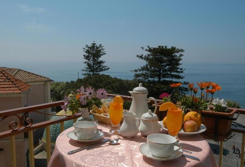 Номер Стандарт Вид на Море, Baia Verde
