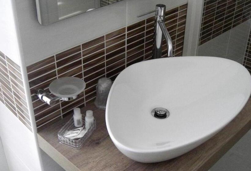 Háromágyas Superior Szoba, Bel Soggiorno