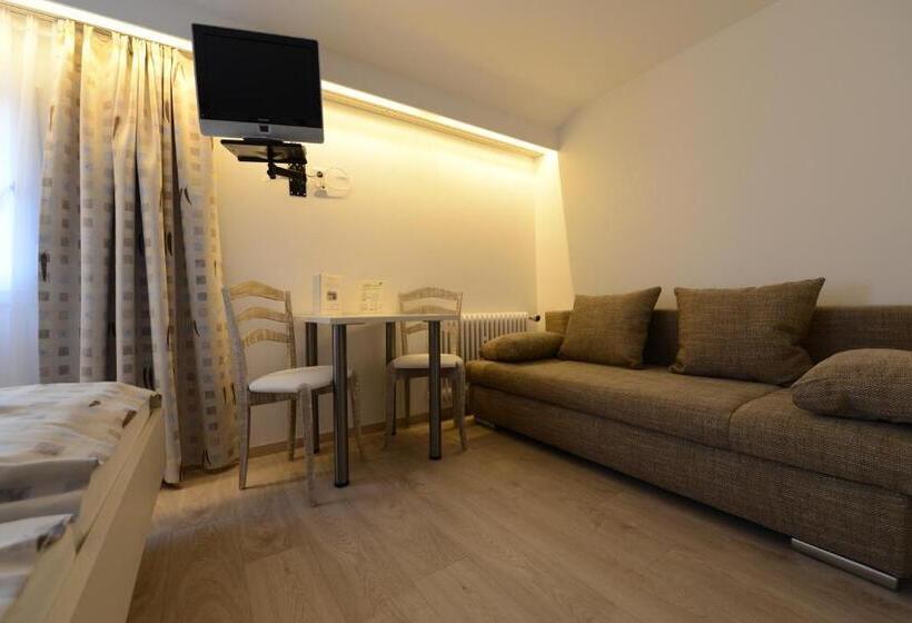 Номер Стандарт Трехместный, Bella Vista