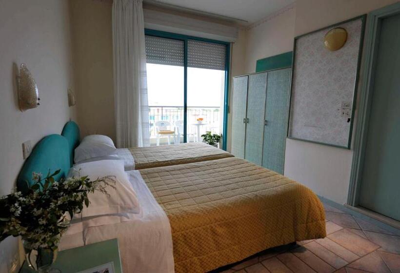 Economy Triple Room, Bellariva Feeling