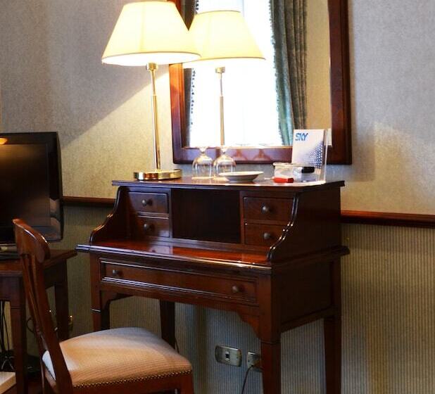 标准间, De La Ville