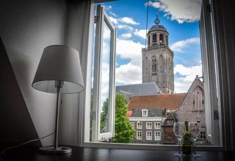 استودیو استاندارد با تراس, De Vischpoorte, Hartje Deventer En Aan De Ijssel