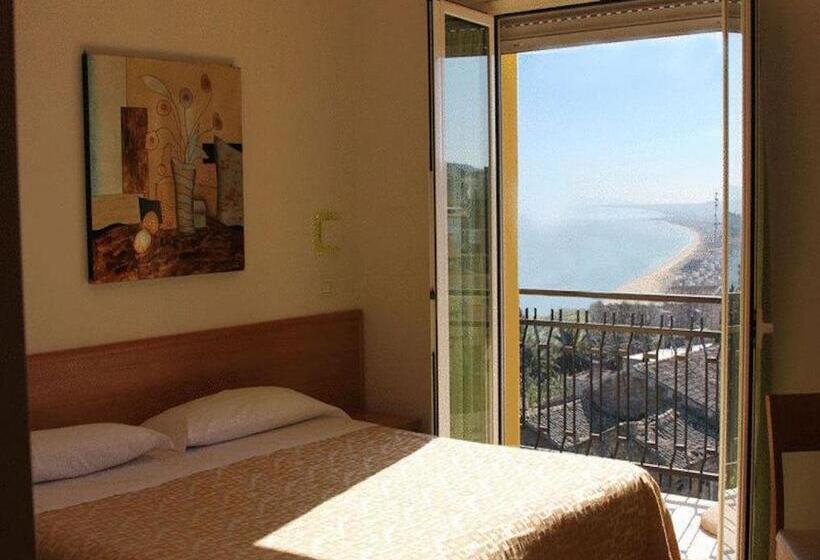 스탠다드 룸, Dei 7