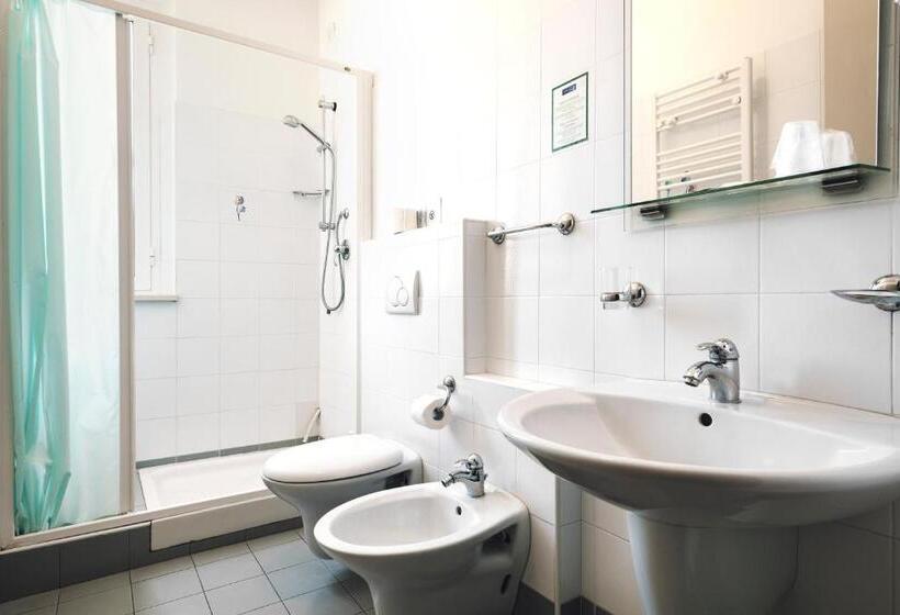 스탠다드 룸, Dei 7