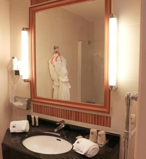 חדר דלוקס עם מרפסת טרסה, Le Domaine Des Roches, Hotel & Spa