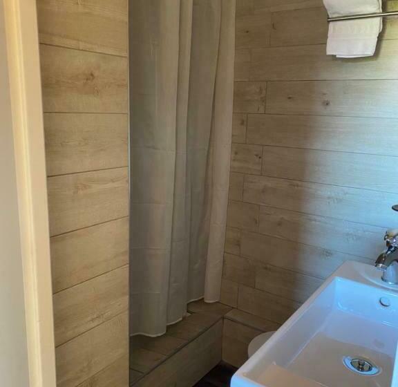 Номер Стандарт, Du Chateau