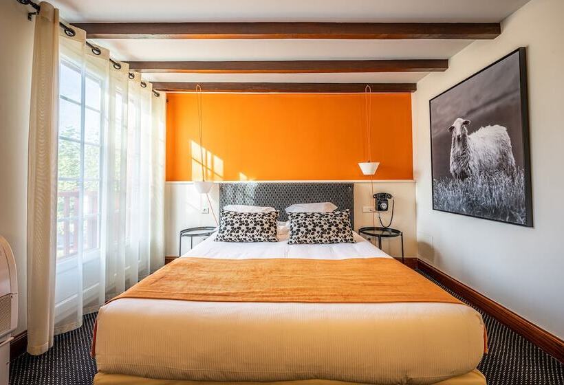 غرفة سوبيريور, Hôtel Ithurria