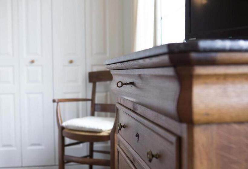 غرفة سوبيريور, Hôtel Ithurria