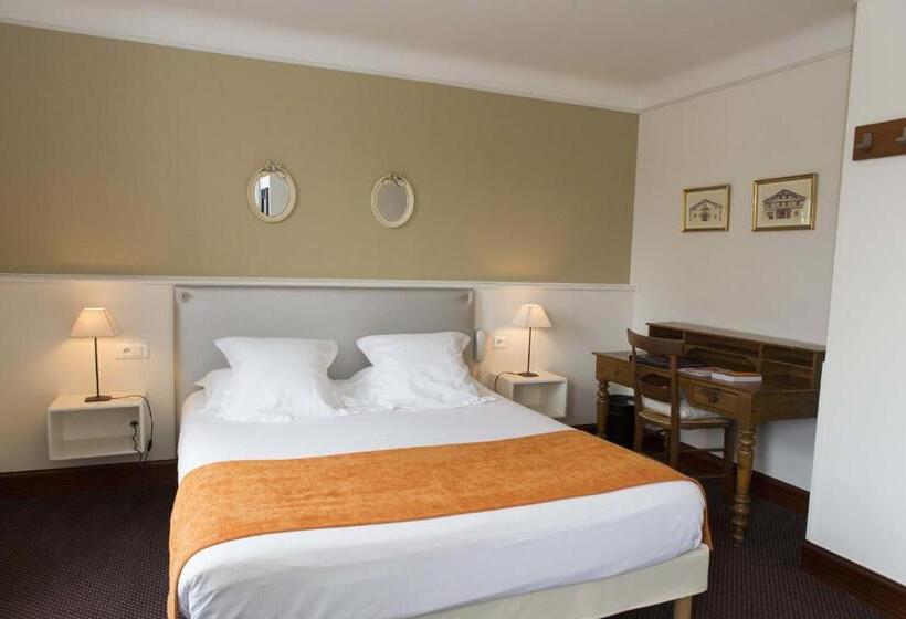 غرفة سوبيريور, Hôtel Ithurria