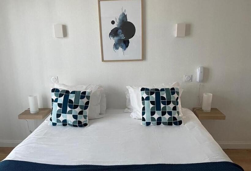 غرفة قياسية ثلاثية, Hôtel Porte Mars Reims Gare Centre Arena