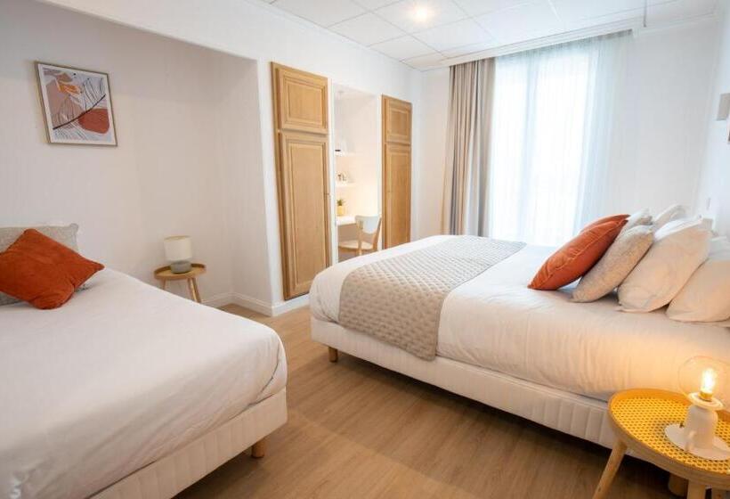 Номер Стандарт Трехместный, Hôtel Porte Mars Reims Gare Centre Arena