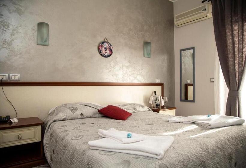 Standard Værelse, Leon D'oro