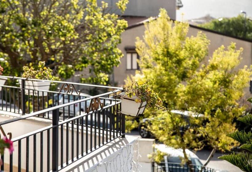 Standard 4 Pers. Værelse, Leon D'oro