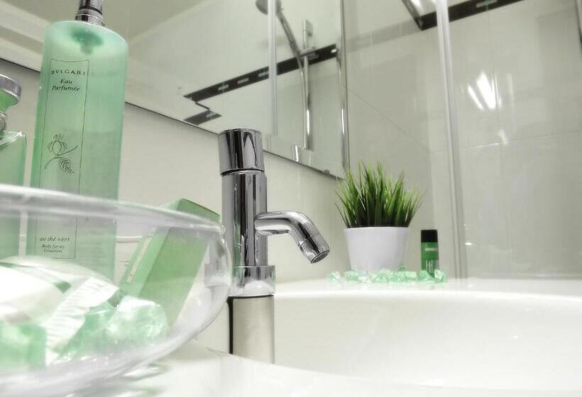 クラシックルーム, Liola