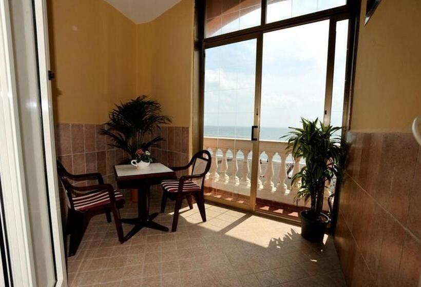 חדר סופריור, Miramare