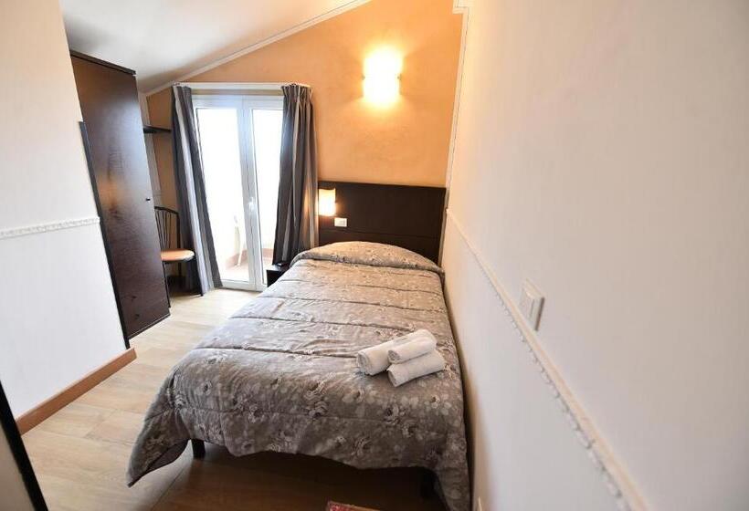 발코니 스탠다드 싱글 룸, Okinawa