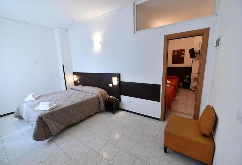 4인용 스탠다드 룸, Okinawa