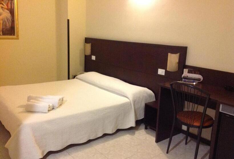 4인용 스탠다드 룸, Okinawa