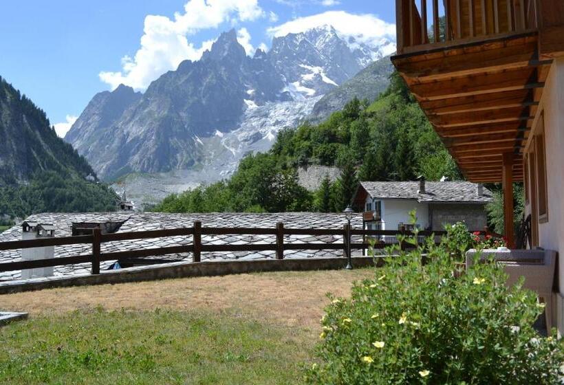 スーペリアールーム, Pilier D Angle & Wellness