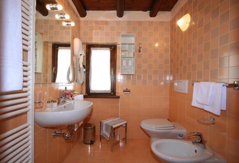 スタンダードトリプルルーム, Pilier D Angle & Wellness