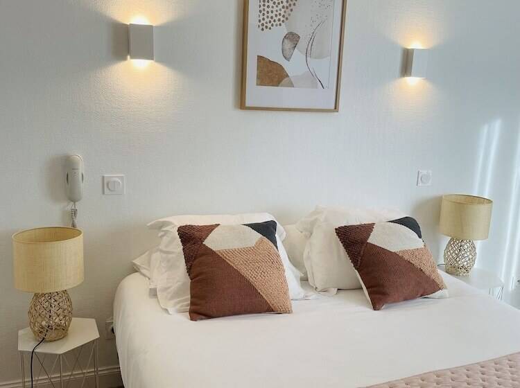 Номер Стандарт, Hôtel Porte Mars Reims Gare Centre Arena