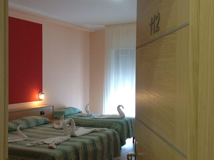 四人标准间, Ristorante La Pergola