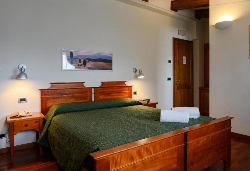 标准间, Rutiliano