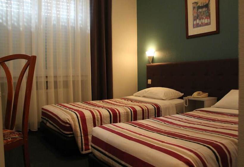 اتاق استاندارد, Yasha