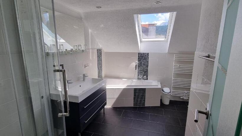 آپارتمان 1 خوابه, Gasthof Zum Rassen