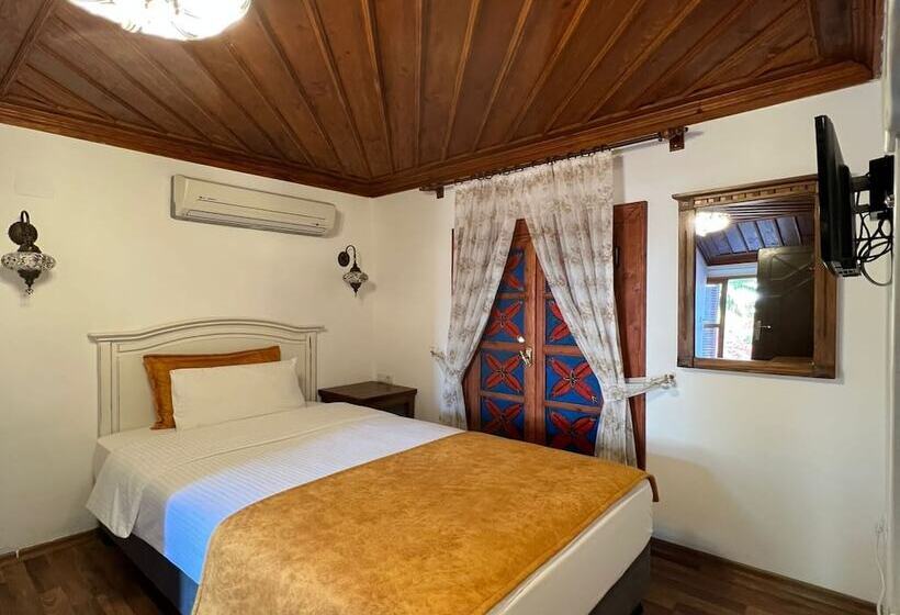 اتاق استاندارد یک نفره, White Garden Hotel Adult Only